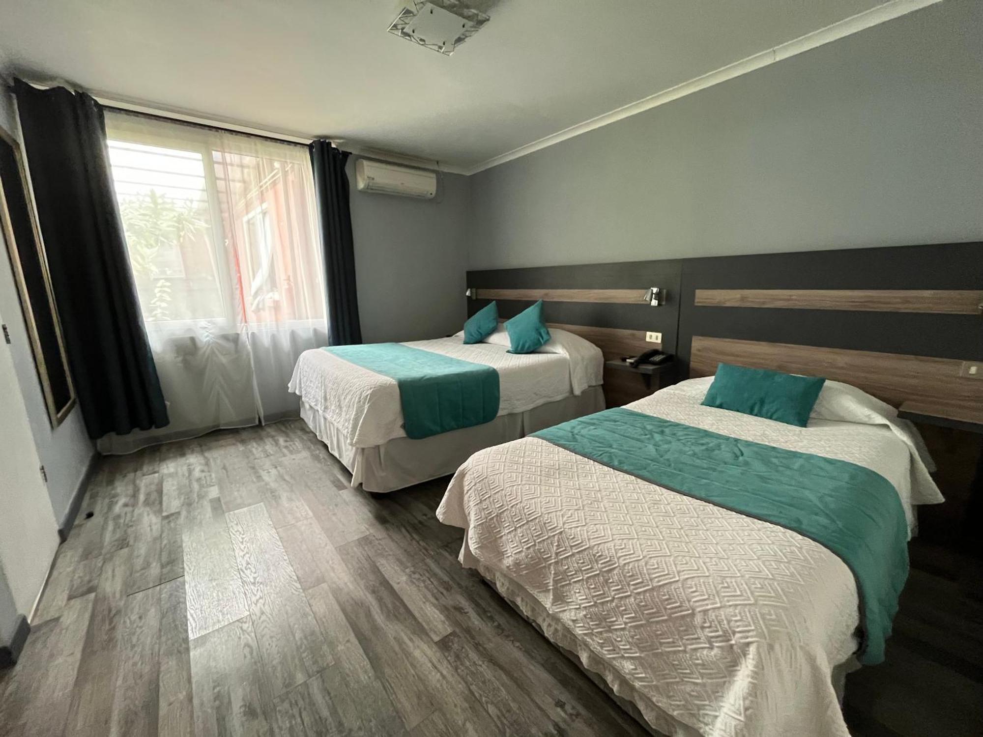 Hotel Real Linares Exterior foto